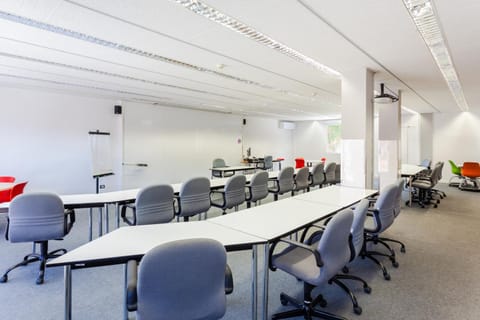 Meeting/conference room