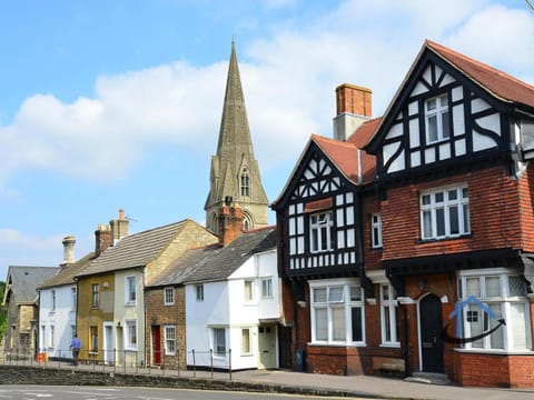 Day, Neighbourhood, Landmark view, Location