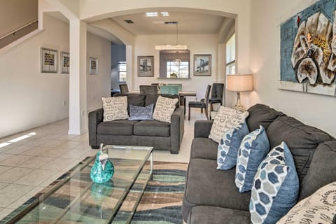 Davenport Villa in Golf Resort, 14 Mi to Disney! Villa in Loughman