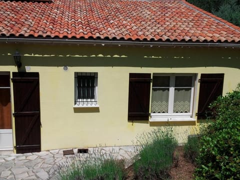 Villa spacieuse proche village House in Lorgues