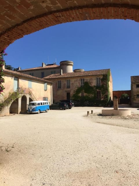 Les vendangeurs a 800 m de la mer House in La Londe-les-Maures