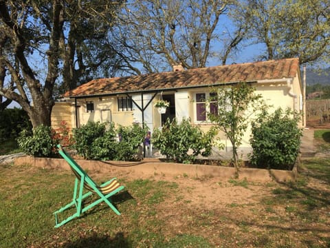 La maison sous les chenes House in Vidauban