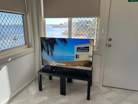 Beachside & Jetty View Apartment 5 - Harbour Master Apt Apartment in Streaky Bay