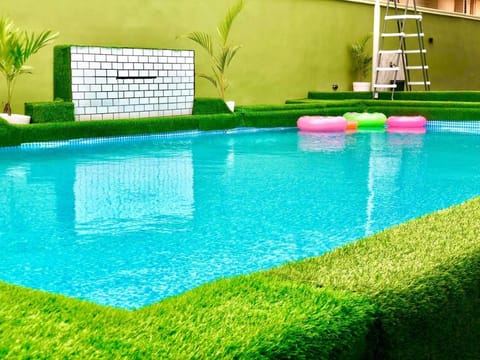 Day, Garden, Garden view, Pool view, Swimming pool, sunbed