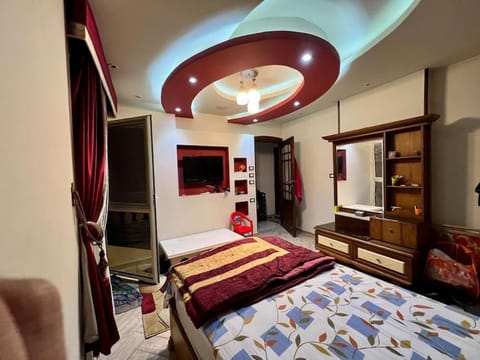 Lovely 3 - Bedrooms apartment in Miami Bahary Condo in Alexandria