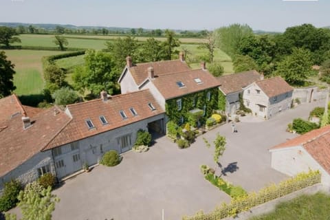 Brook Cottage House in Mendip District