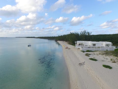 Caribbean SandCastle home House in North Eleuthera