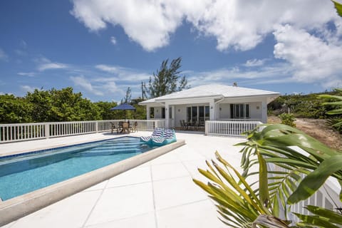 Come and Go Villa home Maison in North Eleuthera