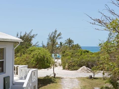 Key Lime Cottage home House in North Eleuthera