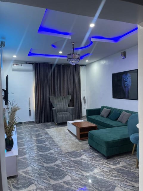 Beautiful 2Br Apt in Ogba, Ikeja, Lagos Eigentumswohnung in Lagos
