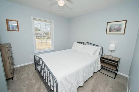 Close to All Springfield Attractions!! Casa in Springfield