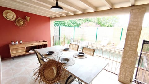 Patio, View (from property/room), Dining area