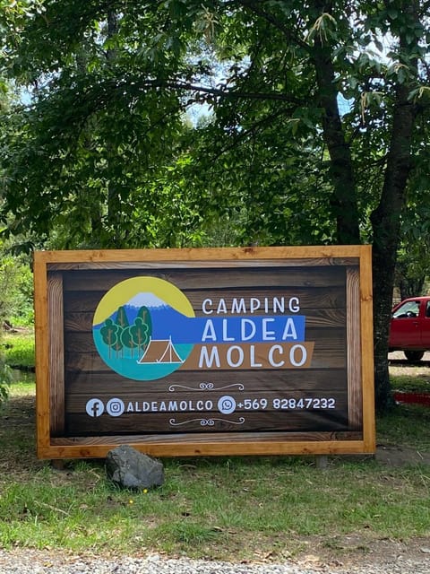 Camping Aldea Molco Campground/ 
RV Resort in Los Ríos, Chile