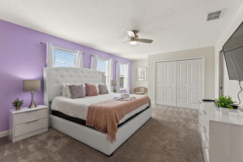 Treat Retreat Storey Lake by Shine Villas #418 villa Villa in Kissimmee