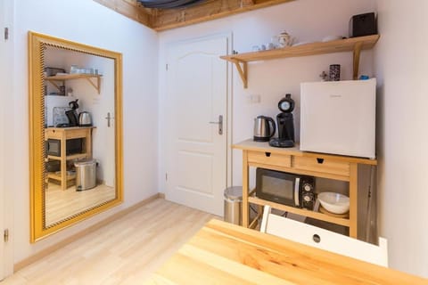 Coffee/tea facilities, minibar, toaster