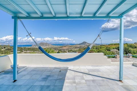 Day, Natural landscape, View (from property/room), Balcony/Terrace, Mountain view