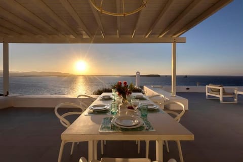 Thea Villas Paros, Villa Turquoise, private pool Villa in Paros, Greece