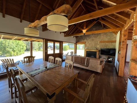 Living room, Dining area, Garden view