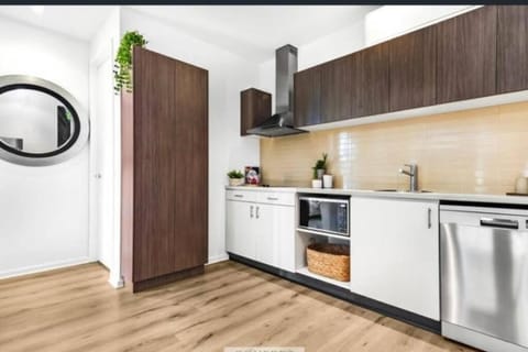 Kitchen or kitchenette, dishwasher, minibar, pet friendly, stove