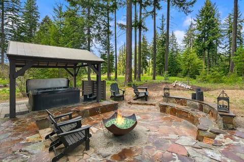 The 17th hole Haus in Kittitas County