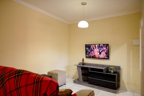 Communal lounge/ TV room, TV and multimedia