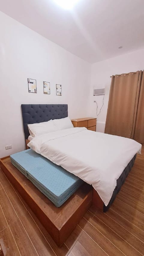 Night Blink Staycation And Rentals Apartment in Antipolo