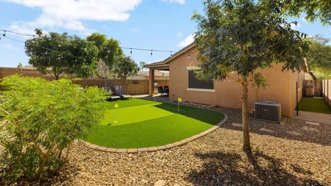 New Listing! Game Room, Putting Green, Minutes to Bell Bank Park House in Queen Creek