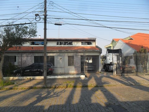 Casa e Salao Botanico House in Curitiba