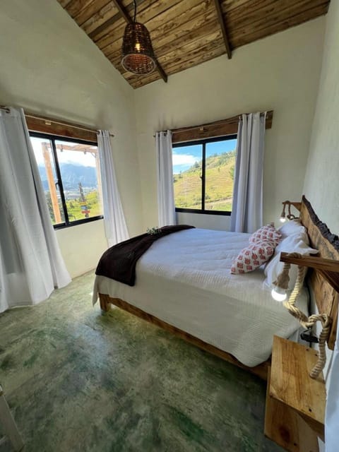 Bed, Natural landscape, Photo of the whole room, Bedroom, Mountain view, towels