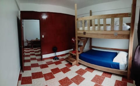Hostel Casa Verde, Tela Atlantida. Hostel in Atlántida Department