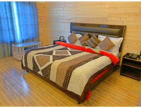 Himalayan Kiwi Resort, Kanatal Vacation rental in Uttarakhand