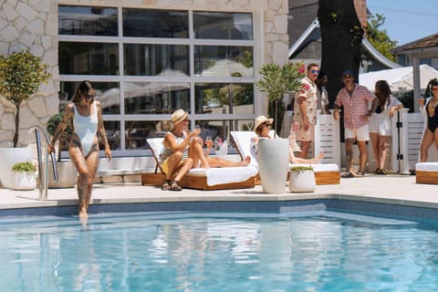 Swimming pool, Swimming pool, group of guests, sunbed