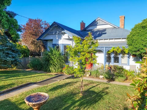 Garden, Garden view