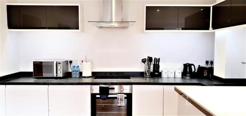 Coffee/tea facilities, Kitchen or kitchenette, minibar, pet friendly, stove, toaster