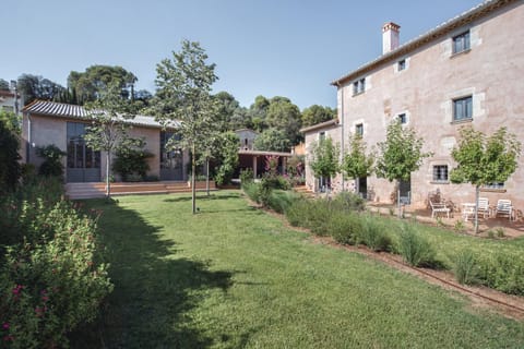 Property building, Garden, Garden view