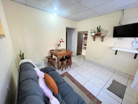 COZY Fully equipped private apartment Condo in Sacatepéquez Department
