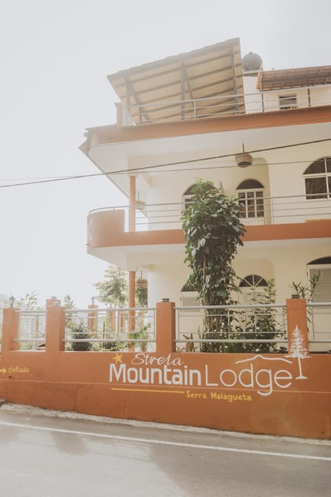 Strela Mountain Lodge Capanno nella natura in Cape Verde
