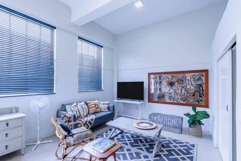 Modern 1 bedroom apartment in Braamfontein Werf Condo in Johannesburg