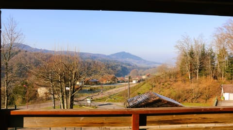 Chalet idéal 4-8 pers avec garage 20 mn Gérardmer Chalet in Vosges