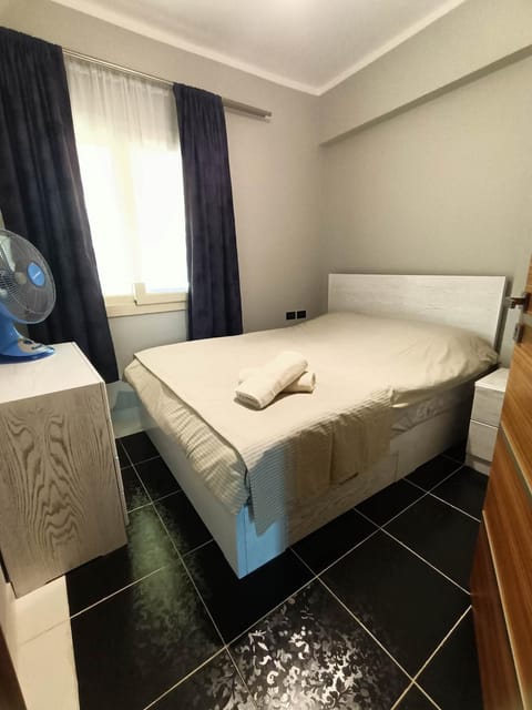 Tony's Privy One bed by Red Sea Apartment in Hurghada
