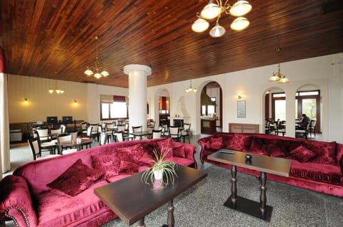 Lobby or reception, Lounge or bar