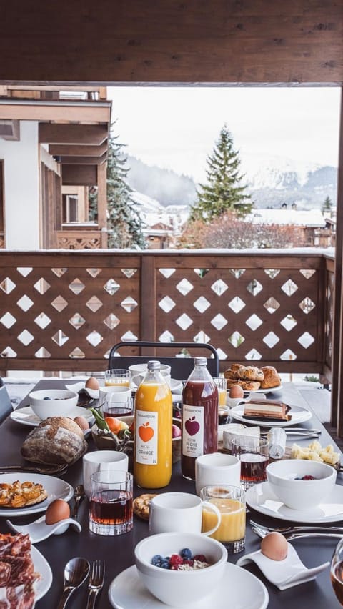 Balcony/Terrace, Food and drinks, Breakfast