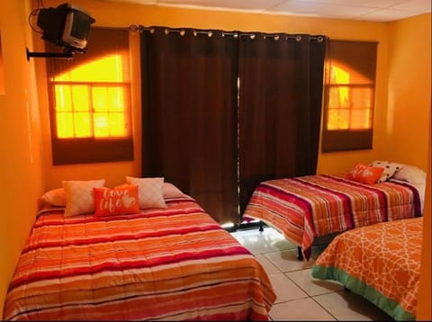 Hotel central Bed and Breakfast in San Juan del Sur