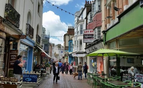 The Pod Apartment in Hastings