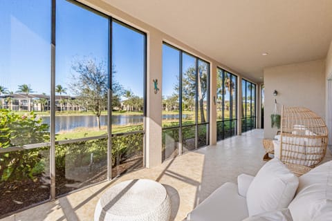 Fiddle's Creek Paradise Apartment in Collier County