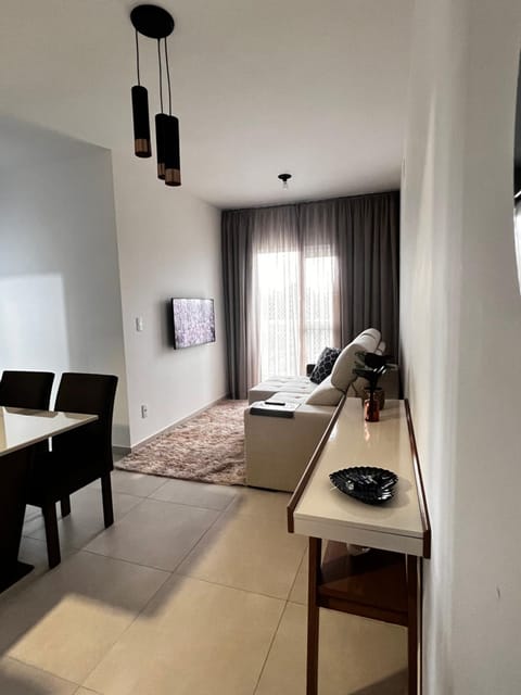 Lindo e aconchegante apto novo! Apartamento in Botucatu