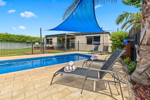 Patio, Pool view, Swimming pool, sunbed