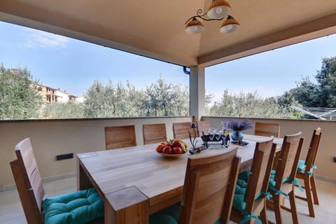 Komfortables Ferienhaus mit Klima, WLAN, Grill und Parkplatz House in Pula