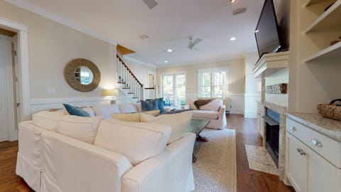 37 Royal Fern Beautiful 4 Bedroom 3,5 Bath with Private Pool - Sleeps 12 Perfect family location home House in Seagrove Beach