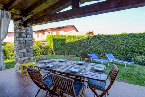 Patio, Garden, Garden view